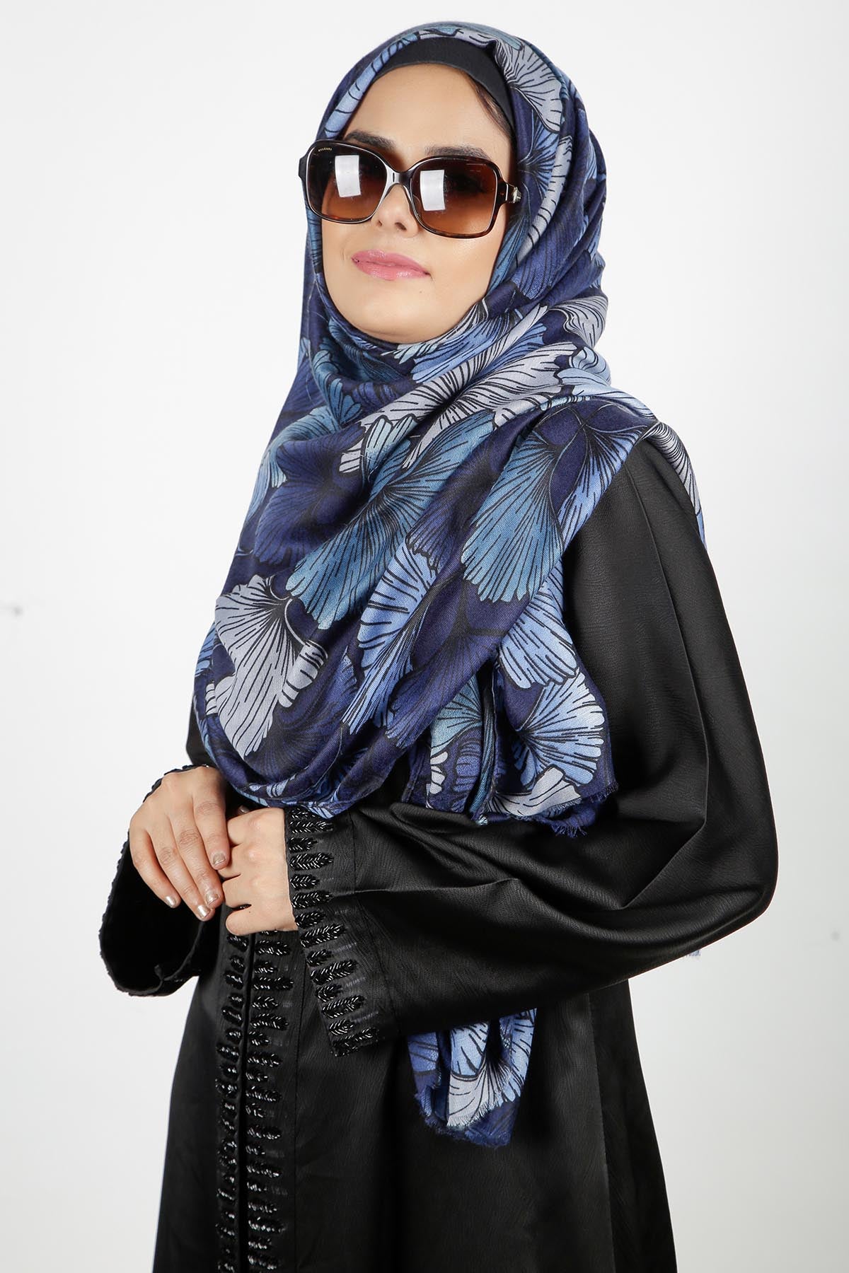 Blue Flowery Print Casual Hijab