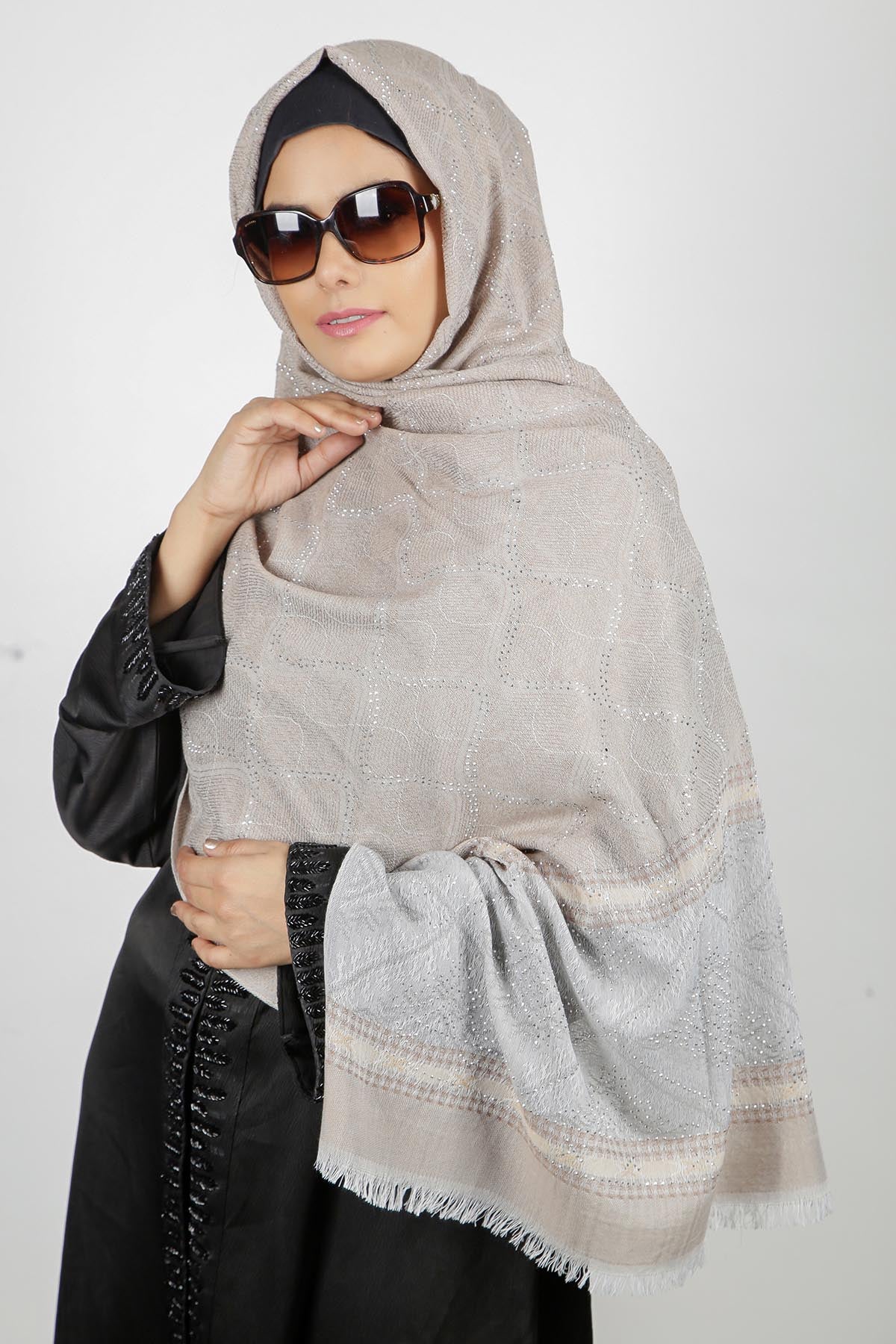 Traditional Style Formal Hijab